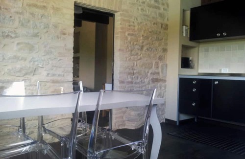 Montalto delle Marche Apartment | Homerez - Charming Apartment in Montalto, 50m², Pool