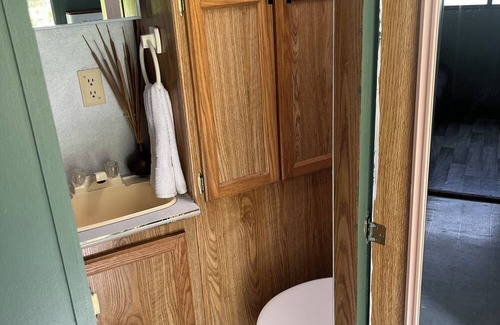 Palermo House | Camp at Shale Creek Homestead !NO FEES!