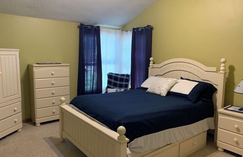 Sarnia House | Brights grove beach house