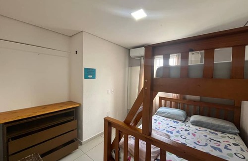 Pereque House | Casa p Temporada com Ampla Área de Lazer som na Área de Churrasqueira e Piscina