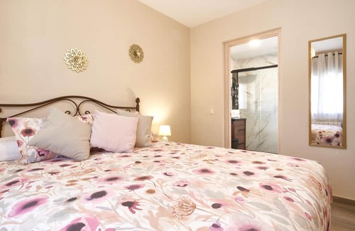Tabanera del Monte Apartment | Apartment 'Casa Rural El Paloteo 6 Personas' with Mountain View, Private Terrace and Wi-Fi
