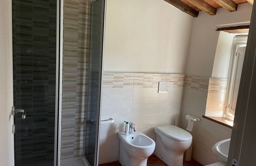 Querceta Apartment | Casa nel Verde a 4 km dal Mare, Immersa Negli Uliveti, a 3 km da Pietrasanta