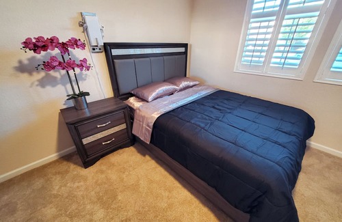 Elk Grove House | Private Room In Luxury Home Next To New Casino