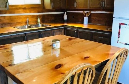 Clarington Cabin | The Dreamers Cabin at Dare2Dream Farm