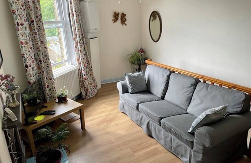 Wadsworth Cottage | Cosy Hebden Bridge cottage with amazing views