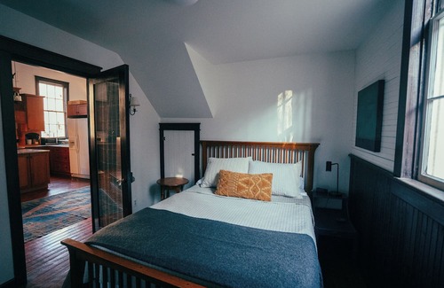 Bentonville House | The Shenandoah Church House