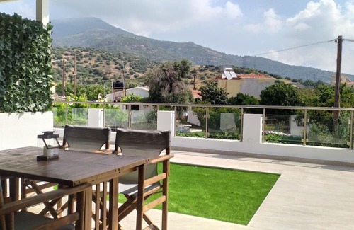 Kampos Marathokampou Apartment | Apartment overlooking ocean
