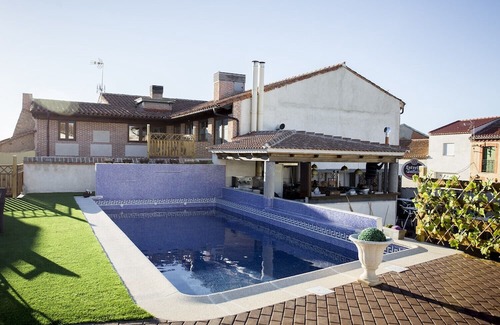 Velayos Apartment | Room for up to 4 people