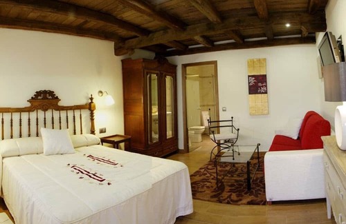 Velayos Apartment | Room for up to 4 people