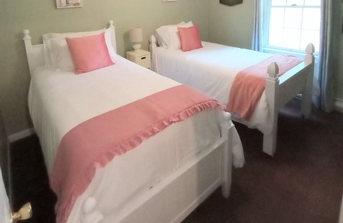 Canaan Valley House | Peaceful and secluded mountain getaway. PET FRIENDLY!!