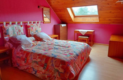 Bouchamps-les-Craon Bed & Breakfast | Guestroom BOUCHAMPS-LES-CRAON, studio flat, 3 persons