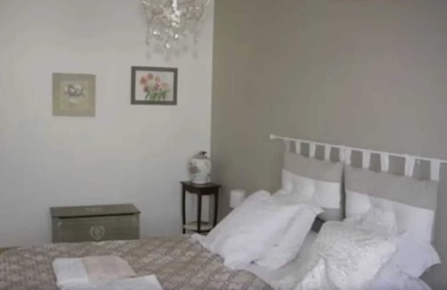 Nozay House | Homerez - Beautiful house for 2 ppl. with garden and terrace at Nozay