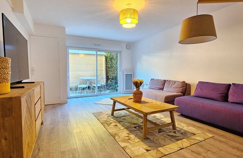 Touques House | Maison Familiale, 8 Couchages, Spa, Terrasse