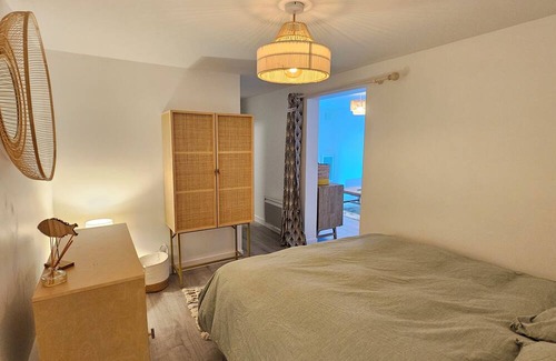 Touques House | Maison Familiale, 8 Couchages, Spa, Terrasse