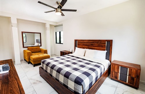 Hato Rey House | Fully Renovated Schoolhouse 7 Bedroom, 6 Baths, Jacuzzi, Billiard
