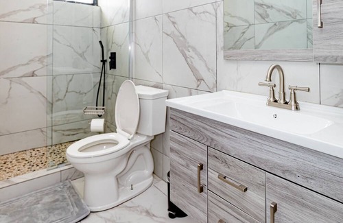 Hato Rey House | Fully Renovated Schoolhouse 7 Bedroom, 6 Baths, Jacuzzi, Billiard