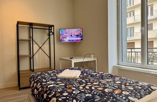 Sablon - Trudaine Apartment | Cosy Studio Bd Lafayette Tout Équipé "6"