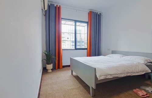 Luomashi Apartment | Warm Apartment in Chengdu near by Chunxi Road