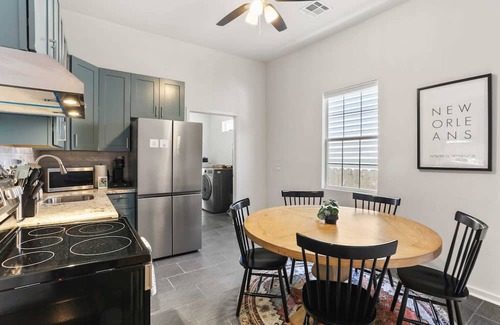 Mid-City House | Cute & Freshly Renovated 3 BR!