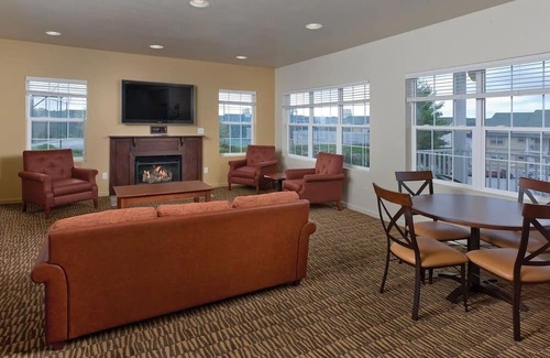 Osage Beach Condo | Cozy 1-bedroom condo in gorgeous Osage Beach with WiFi, fitness room