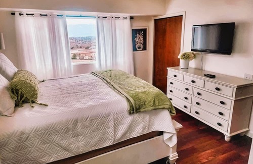 Northeast Colorado Springs House | Duplex Home w/Magnificent View Pet Friendly/AF