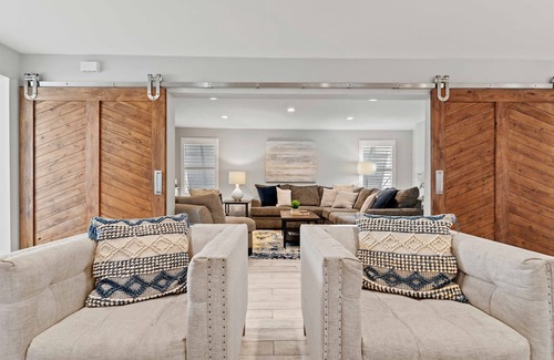 Jacksonville Beach House | Jax Beach Retreat &Villa Courtyard Fire Pit Groups