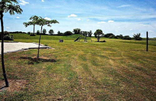 Brives-sur-Charente Bed & Breakfast | Les Tulipes Chambre Avec vue sur Jardin