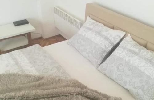 Osijek Apartment | Apartment Olymp Osijek-garage - Studio Apartment