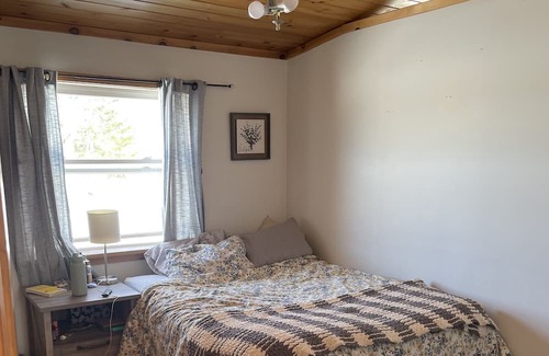 Watertown Apartment | Watch the eclipse from your own yard! Apartment 10 minuets from Thompson Park!
