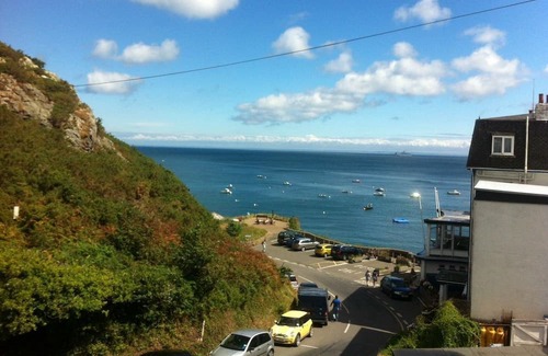 Trinity Apartment | 2-Bedroom Self Catering Apartment with Sea views
