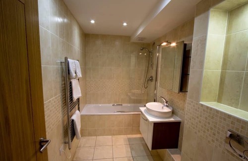 Trinity Apartment | 2-Bedroom Self Catering Apartment with Sea views