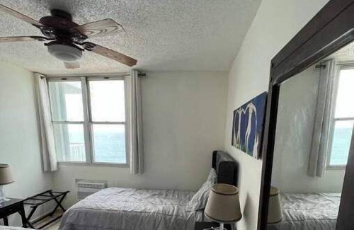 La Pared House | 15th Floor Beachfront 2 Bedroom Condo with Pool & Ocean View at Sandy Hills