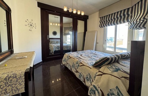 Ras Sudar House | Spacious cozy retro beach house