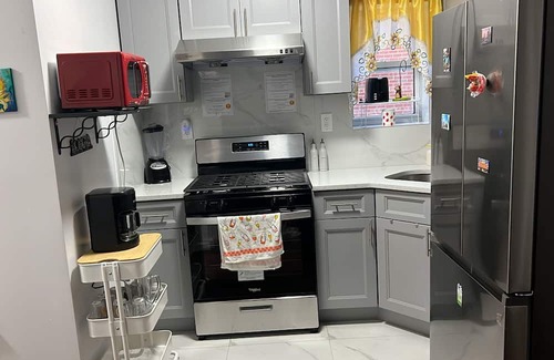 Kew Gardens Hills House | Shared room is ready to use