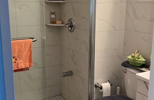 Kew Gardens Hills House | Shared room is ready to use