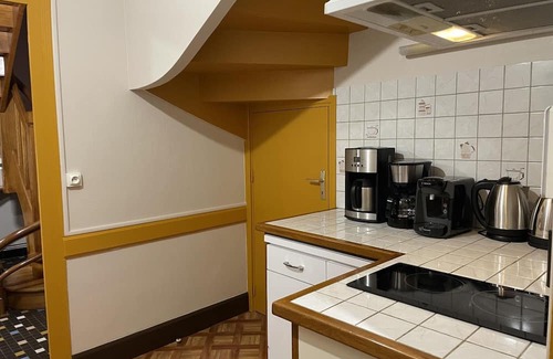 Ferrieres-sur-Sichon Cottage | Gite Ferrières-sur-Sichon, 5 bedrooms, 10 persons