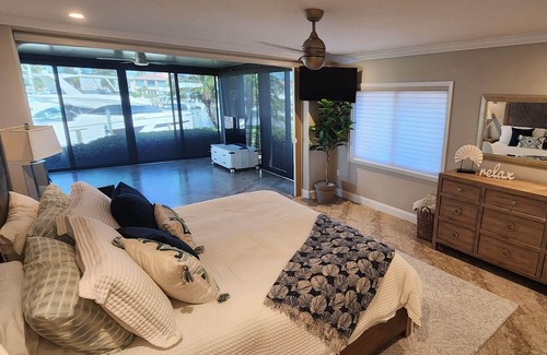 Burnt Store Marina Condo | Harbor views and sunsets from the point!