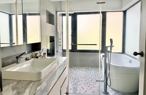 Daan Apartment | Luxury 3-bedroom apartment in Da'an Treeline Central Taipei with Elevator