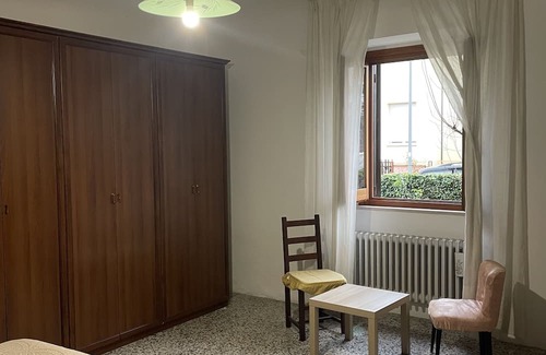 Bisenti Apartment | Charming Central Bisenti Getaway with Garden and off street parking