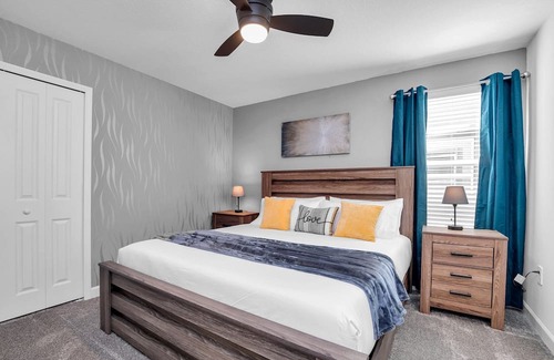 Four Corners House | New Listing! Champions Gate Resort, 10mi to Disney & 21mi to Universal - FS382041