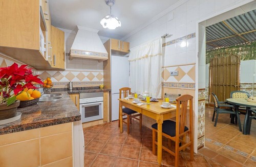 Puerto de la Torre Cottage | Cubo's Casa Rural Malaga El Puerto 6 PAX /private pool /air conditioning
