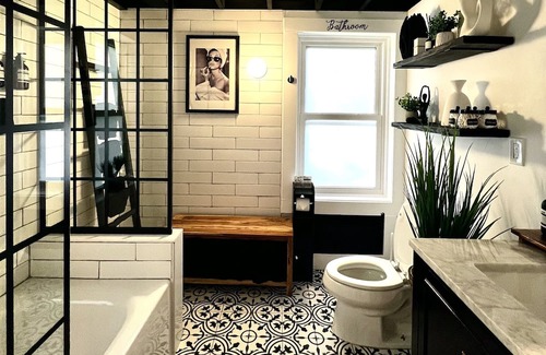 Westport House | NEW: Westport Art Deco HAUS
