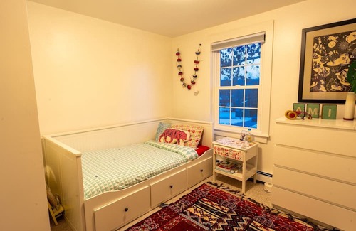South Portland House | Spacious Home with Private Pool - Ideal for Family Getaways and Extended Stays