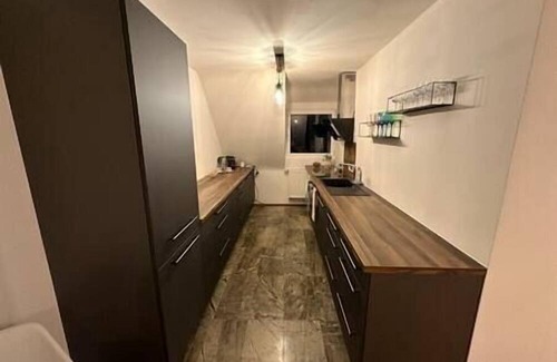Alt-Muhlburg Apartment | 77m² - 3 Zi Modern Zentrum Küche Dachterrasse Wlan
