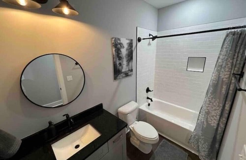 Rossville House | NEW Luxe Modern 3/2 by ChickBattfld 20m to Chatt