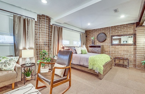Greentown Apartment | Ohio Studio Centrally Located Near Attractions!