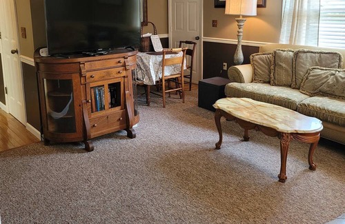 Pinetown House | "Katie's Hideaway", Rural and Private, yet only 3 miles from Belhaven, NC