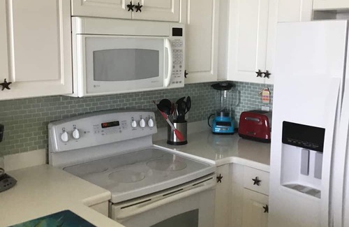 West Panama City Beach Condo | Beachfront Condo on the west end of beautiful Panama City Beach.