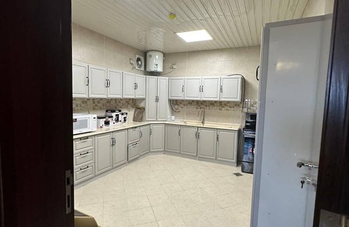 Medina Apartment | شقة جديده فخمه 8د لقباء 15د للحرم مطله ألعاب أطفال
