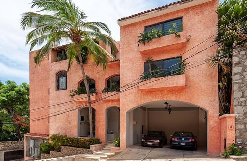 Playa Guitarron House | Spacious and Beautiful Beach House in Las Brisas